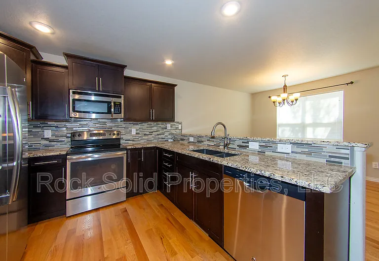 1031 Old Town Ln #1 — Photo 14
