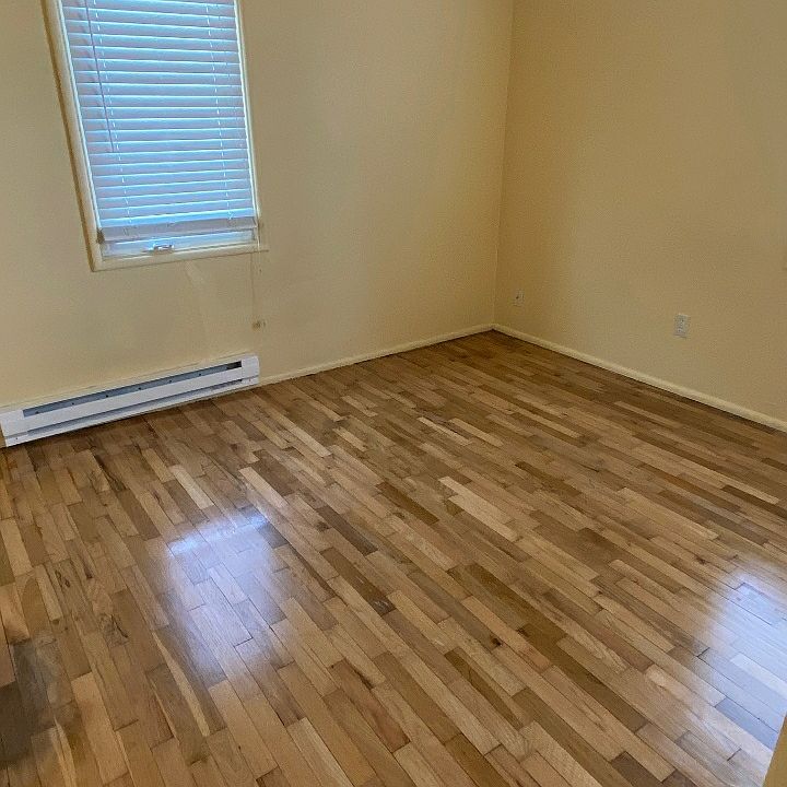 1st image of 4813 S Pine St