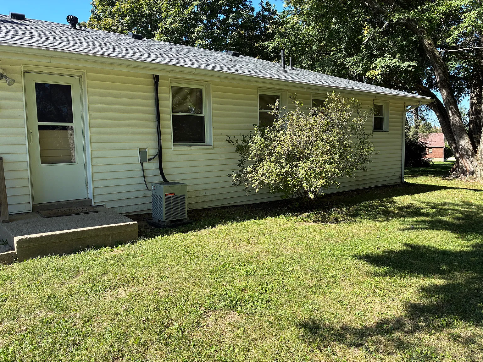 2 bed, 650 sqft, $1,550 — Photo 4
