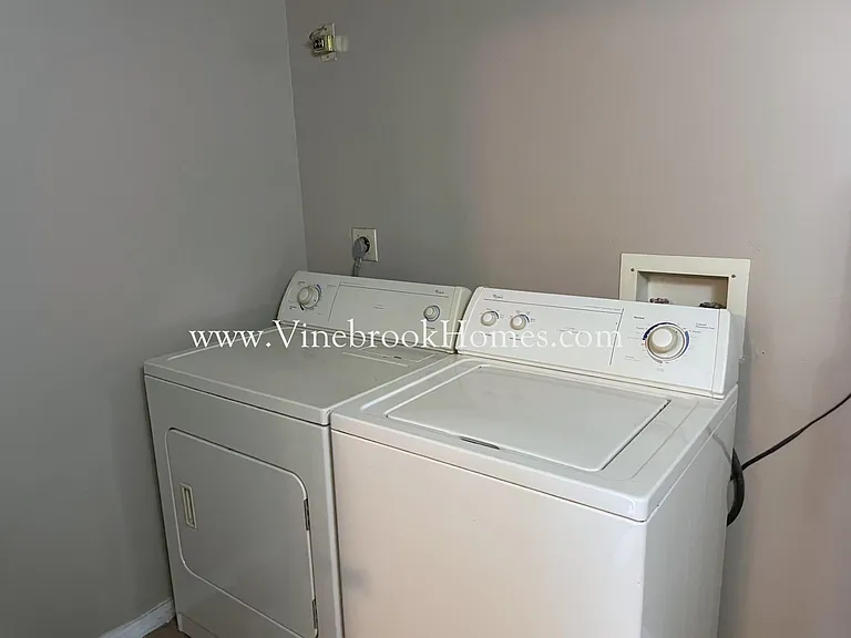 8259 Mount Carmel St — Photo 8