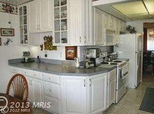 1988 Valley Rd, Annapolis, MD 21401