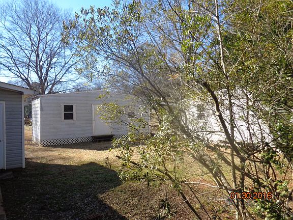 5th image of 14 Pine Ln