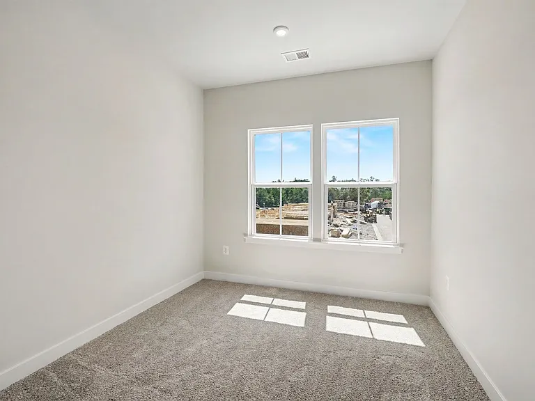 9177 Edenderry Dr — Photo 8