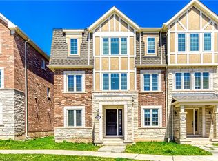 212 Ellen Davidson Dr, Oakville, ON L6M 0V1