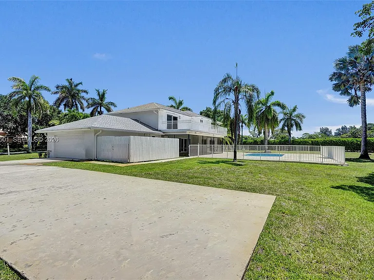 4024 Frances Dr — Photo 14