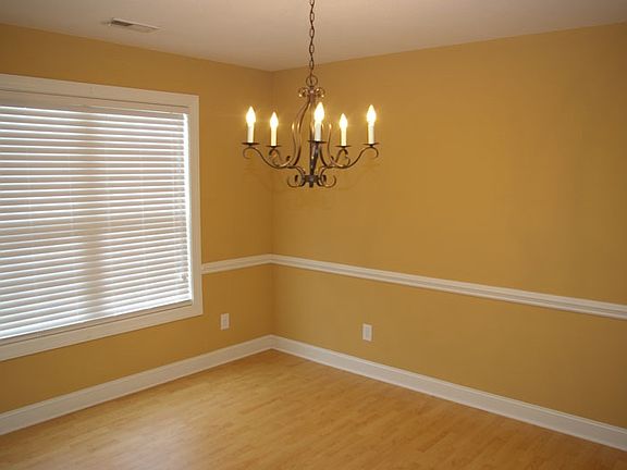 5th image of 2328 B Chavis Dr