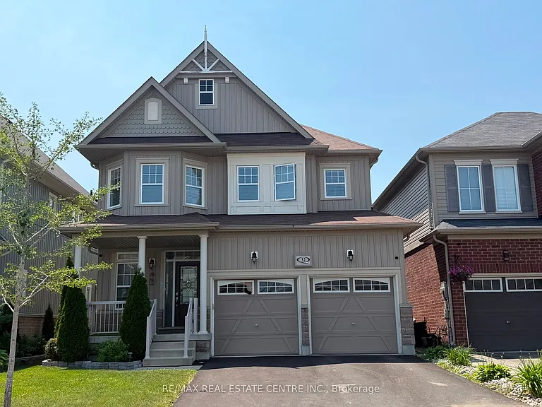 32 Ray Richards St — Photo 2