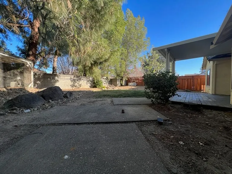 20 Flagstone Ct — Photo 26