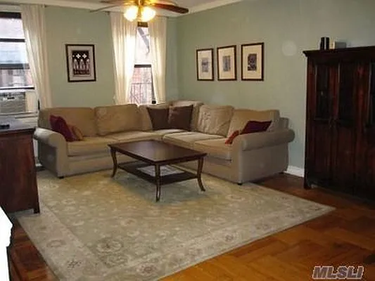 Sold by Prime Realty | media 18