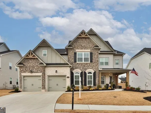 4365 Serenity Lake Dr, Cumming, GA 30028
