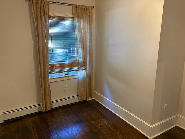 531 Queen St — Photo 25