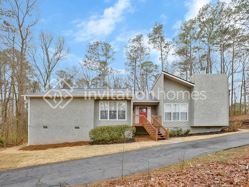 100 Lookout Way
