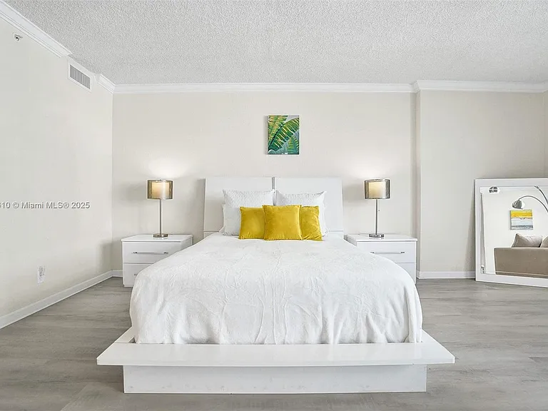2501 S Ocean Dr #903 — Photo 4