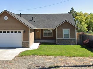 1401 25th St, La Grande, OR 97850