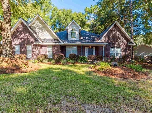 4th image of 1650 Kinsale Dr