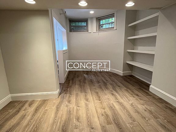 5th image of 379 Commonwealth Ave #11