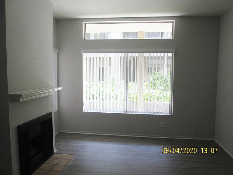 Lido Apartments - 11919 Culver Blvd — Photo 6