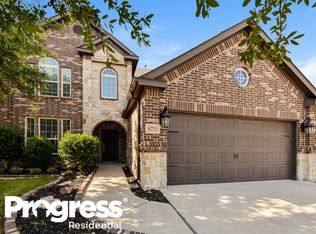 8721 Running River Ln, Fort Worth, TX 76131