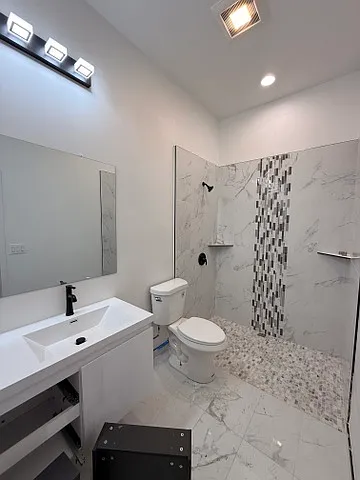 2 bed, $2,500 — Photo 3