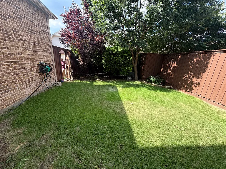 1128 Waterford Way — Photo 18