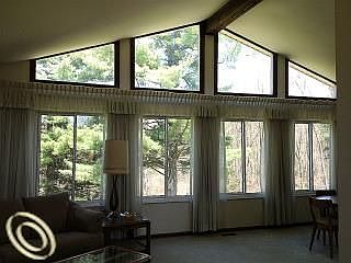 3rd image of 8680 Tamarack Dr