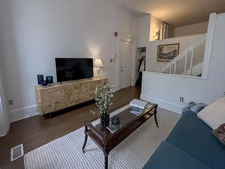 1525 Green St #1FF — Photo 16