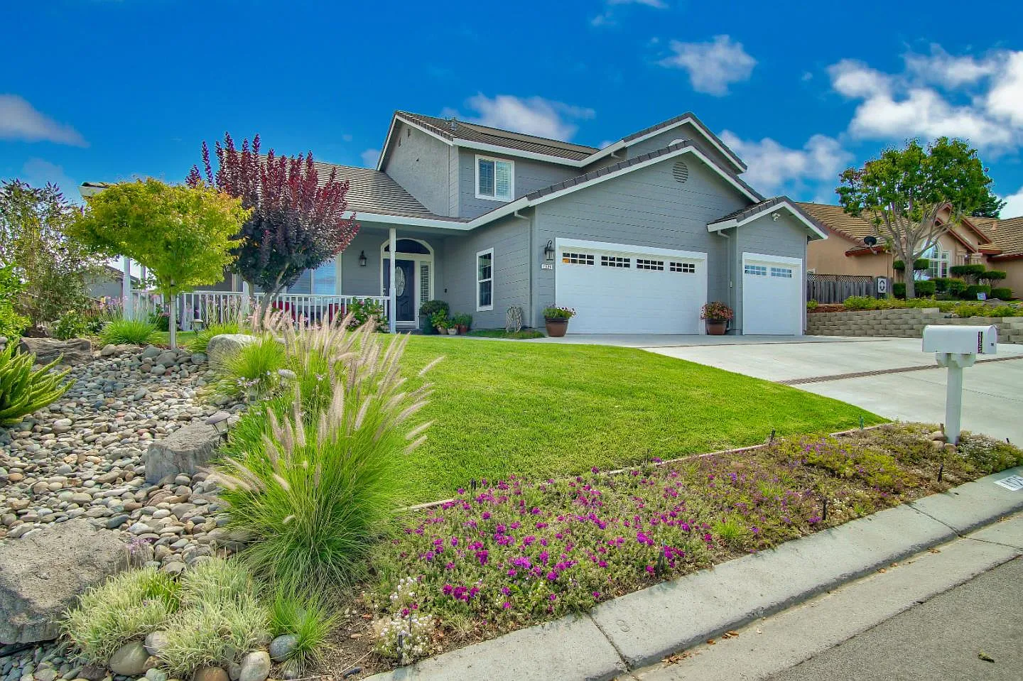 1125 Wild Oak Dr photo 1