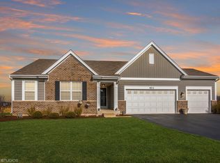 403 Copper Springs Ln, Elgin, IL 60124