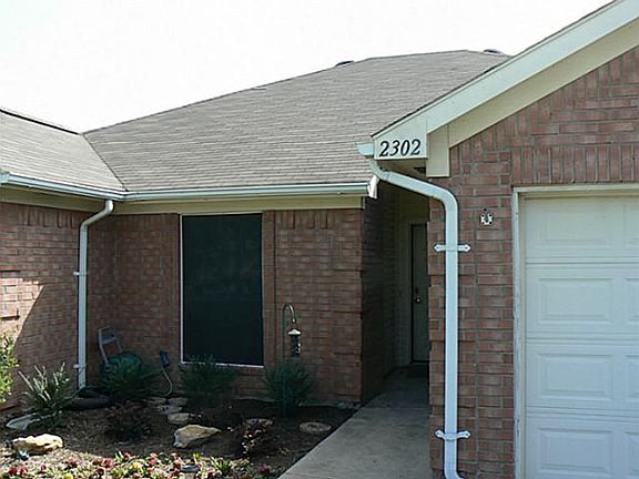 5th image of 2302 Charleston Dr