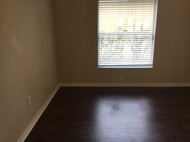 15407 Telford Spring Dr — Photo 5