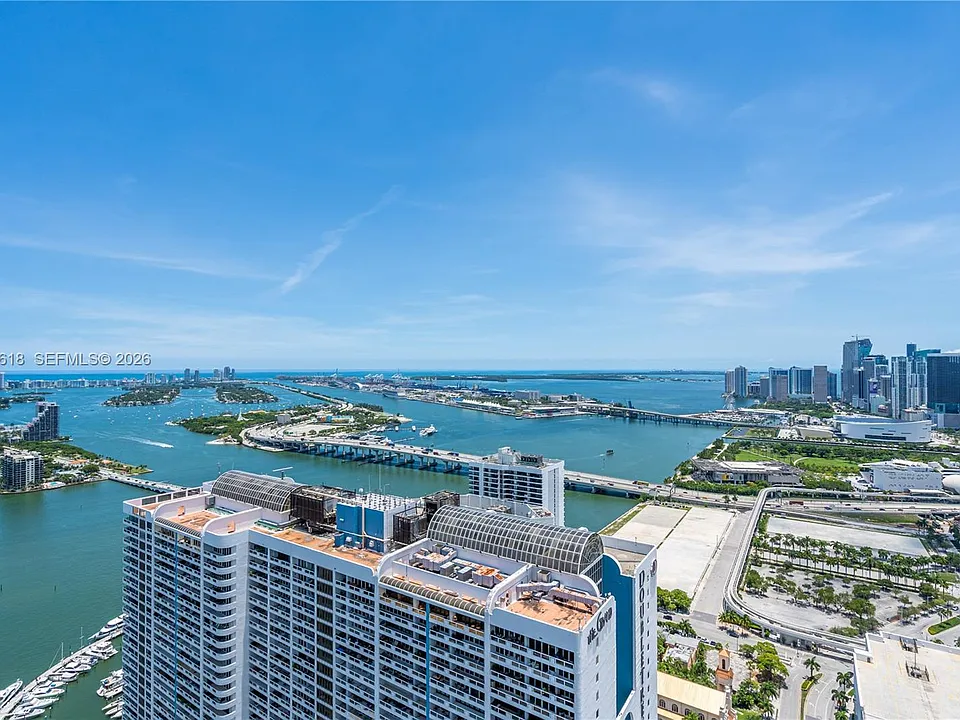 1750 N Bayshore Dr #5310