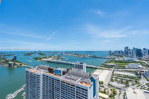 1750 N Bayshore Dr #5310 Photo 1