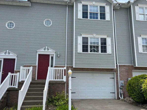 107 New Castle Dr, Morgantown, WV 26508