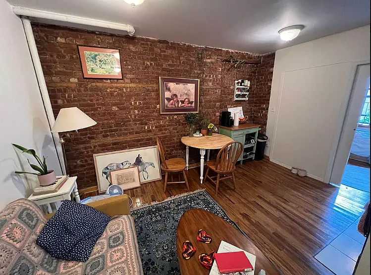 519 E 12th St #3F — Photo 2