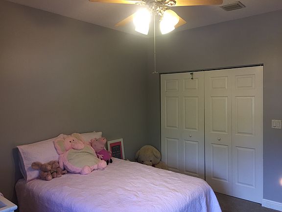 5th image of 3383 Lakeside Dr