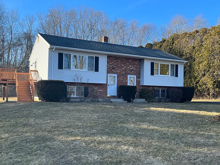 18 Browning Rd — Photo 12