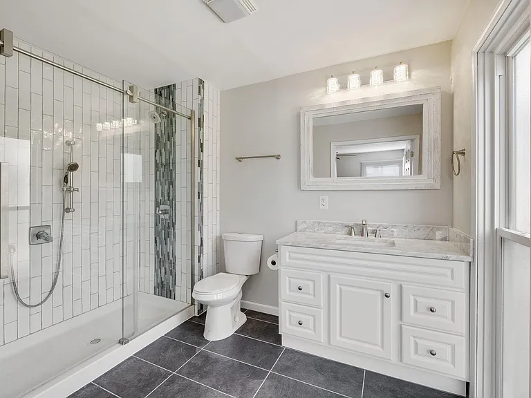 4649 McIlroy Dr — Photo 11