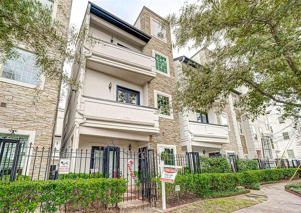 1st image of 1523 Rosewood St