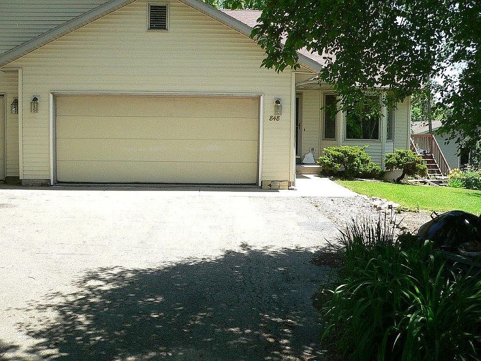 1st image of 848 E Woodland Trl