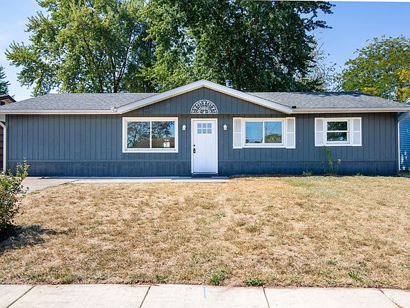3rd image of 56509 Miller Dr