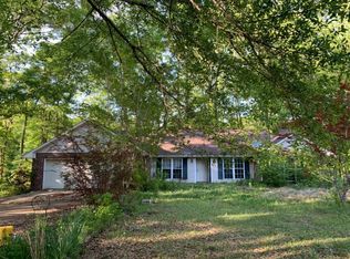 1180 Upton Rd, Crystal Springs, MS 39059