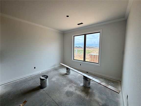 5th image of 803 Jenison Rd