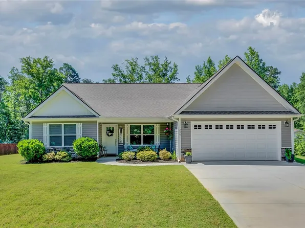 230 W Mountain Creek Church Rd, Greenville, SC 29609
