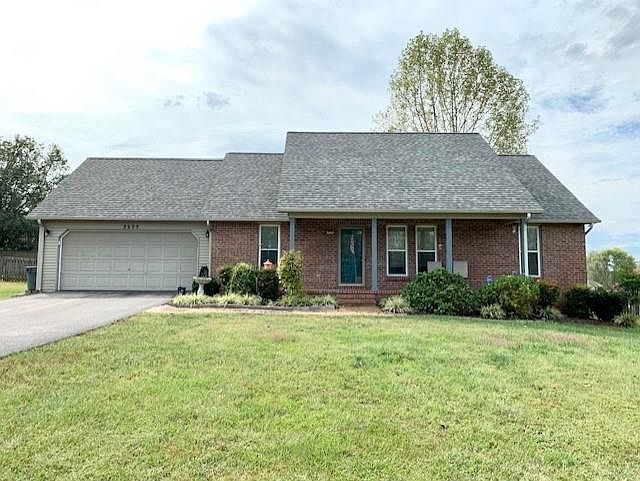 1st image of 3602 N Riveroaks Dr