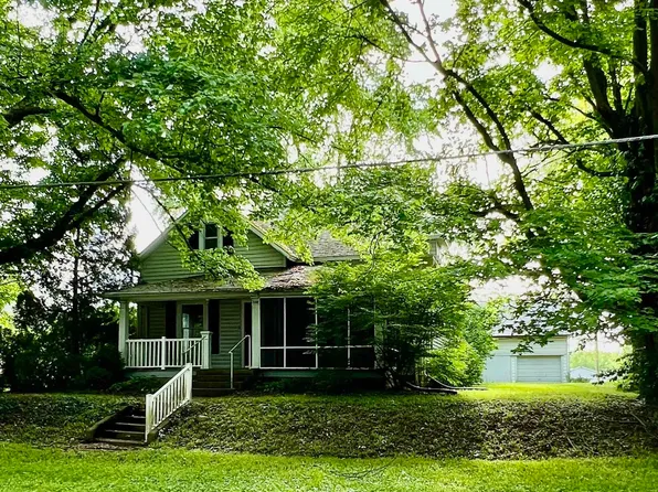 284 N Elm St, Bunker Hill, IN 46914