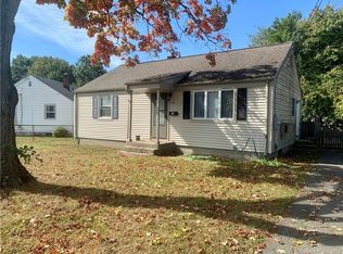 170 Shadycrest Dr, East Hartford, CT 06118