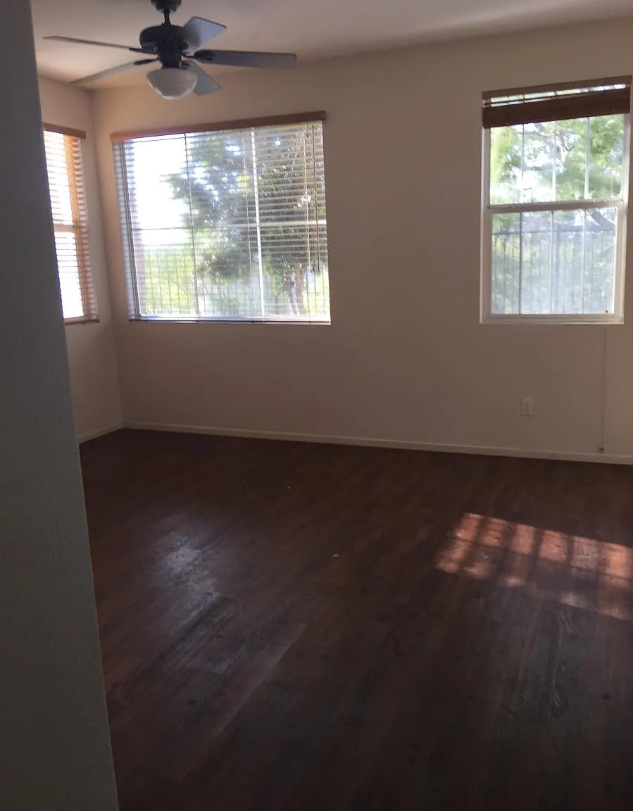 208 Inez Way — Photo 4