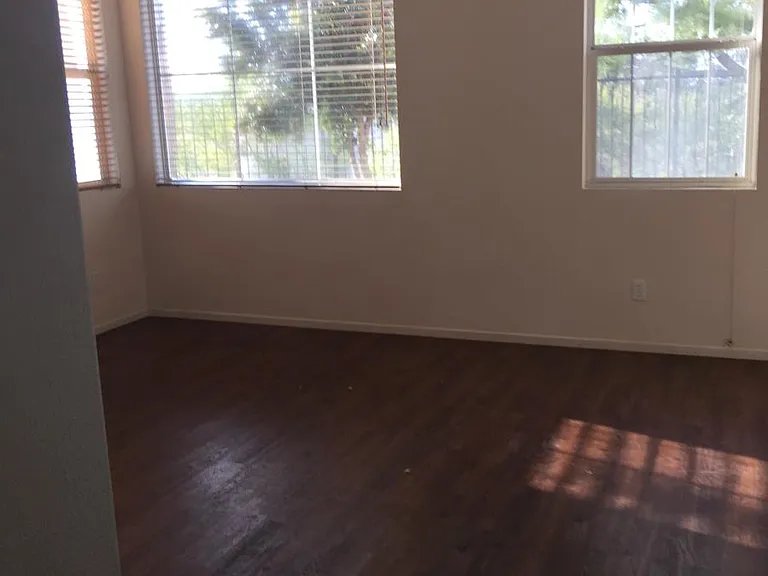 208 Inez Way — Photo 4