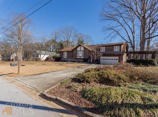 2536 Highland Golf Course Dr SE, Conyers, GA 30013