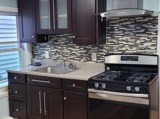 241 Appleton St #4, Lowell, MA 01852